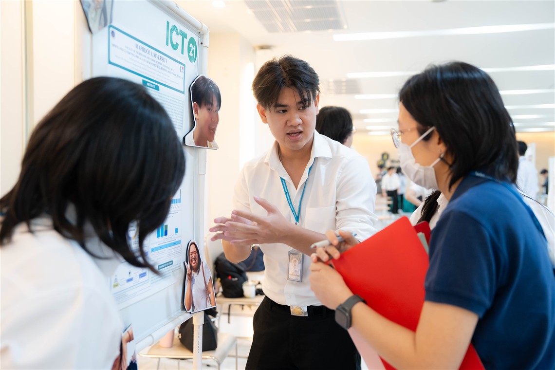 Fourth-year ICT Mahidol students presenting senior projects at the 2026 exhibition